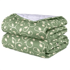 Vines Bedspread, Treasures Collection